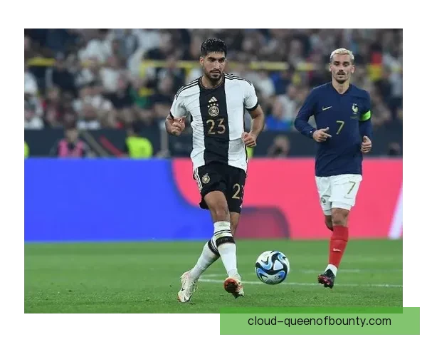 埃姆雷詹被罚下引发球队失控全场节奏彻底崩塌